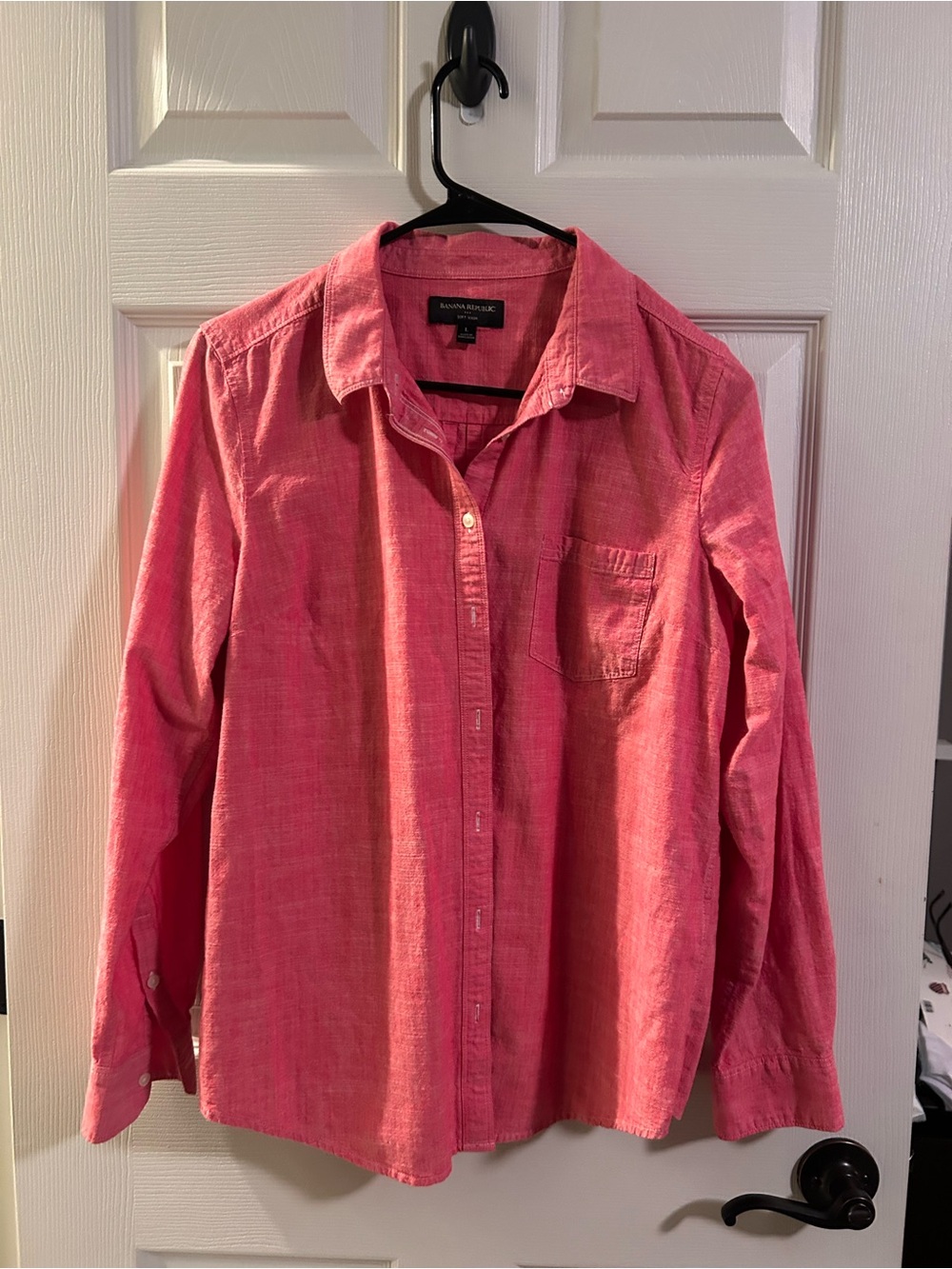 Banana Republic Pink Button-Down Casual Shirt